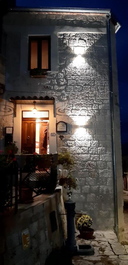 画家迪佩特拉里亚之屋住宿加早餐旅馆 佩特拉利亚索普拉纳 外观 照片