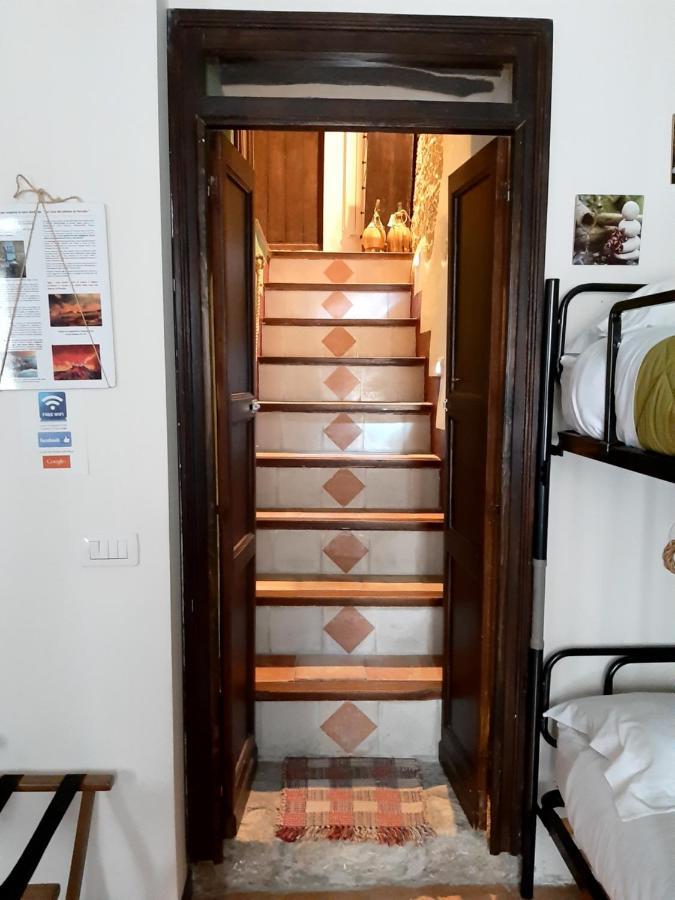 画家迪佩特拉里亚之屋住宿加早餐旅馆 佩特拉利亚索普拉纳 外观 照片